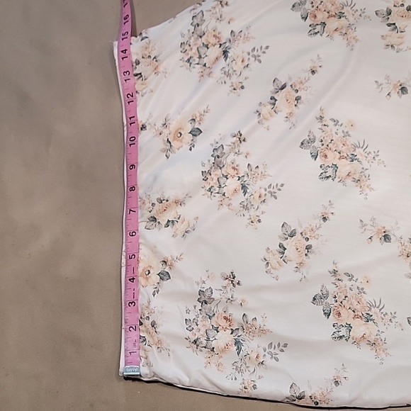 SHEIN Size XL Peachy Cream with Floral Pattern Mesh Overlay Midi Skirt, EUC - Picture 5 of 12